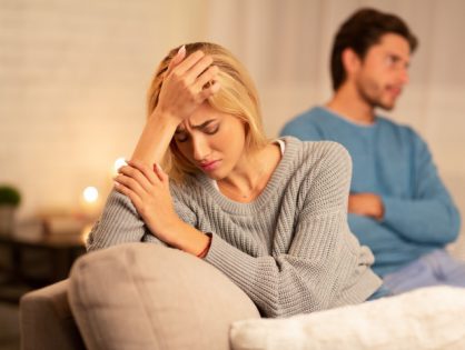 The way your kids react to your divorce depends on their age